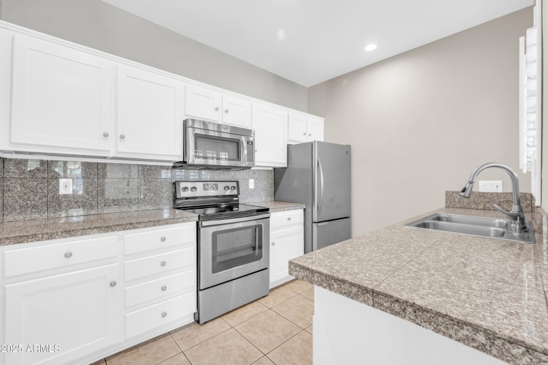 11333 N 92nd St 1034-8