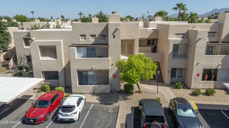 11333 N 92nd-Community-3