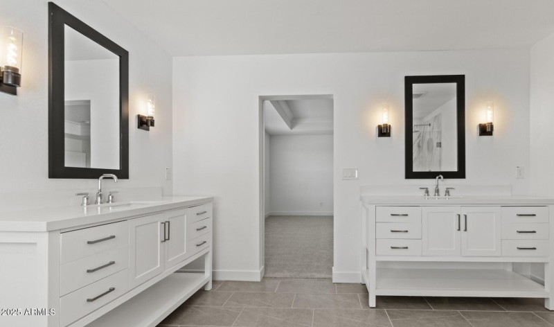 Manor Lot #52 Primary Bath (3) (Large)