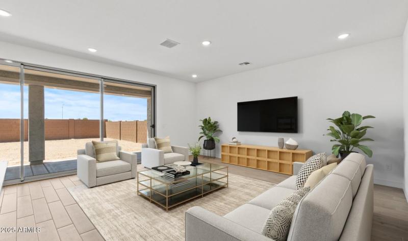 Manor Lot #75 Great Room (1) (Large)