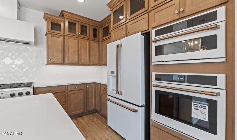 Manor Lot #75 Kitchen (1) (Large)