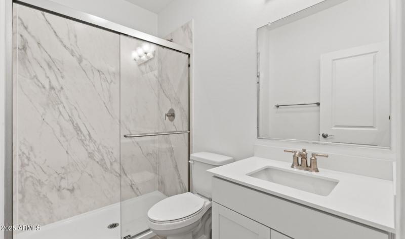 Manor Lot #75 Extra Suite Bath (Large)