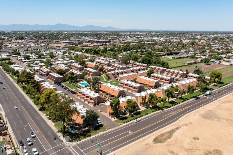 20210802_7464-N-43rd-Ave_11