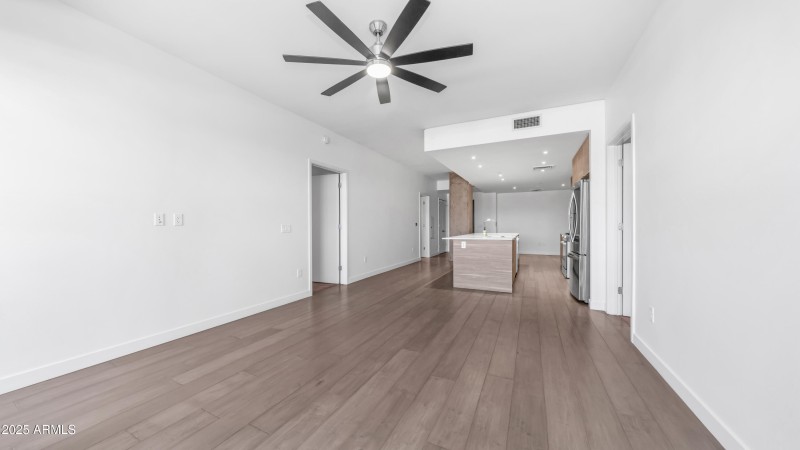 2300 E Campbell Ave Unit 308 (8)