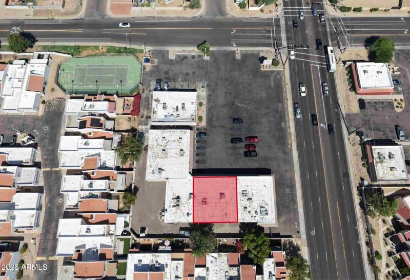 4714 W Olive Ave - Teds Plaza - Brochure