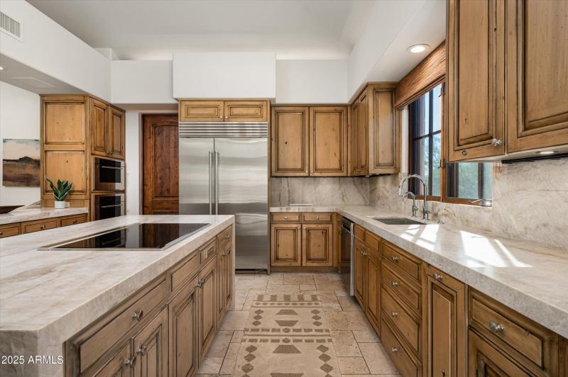 13-10060EBlueSkyDr-13