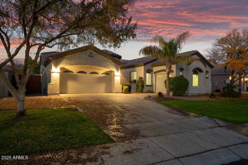 3 car garage w/ separation