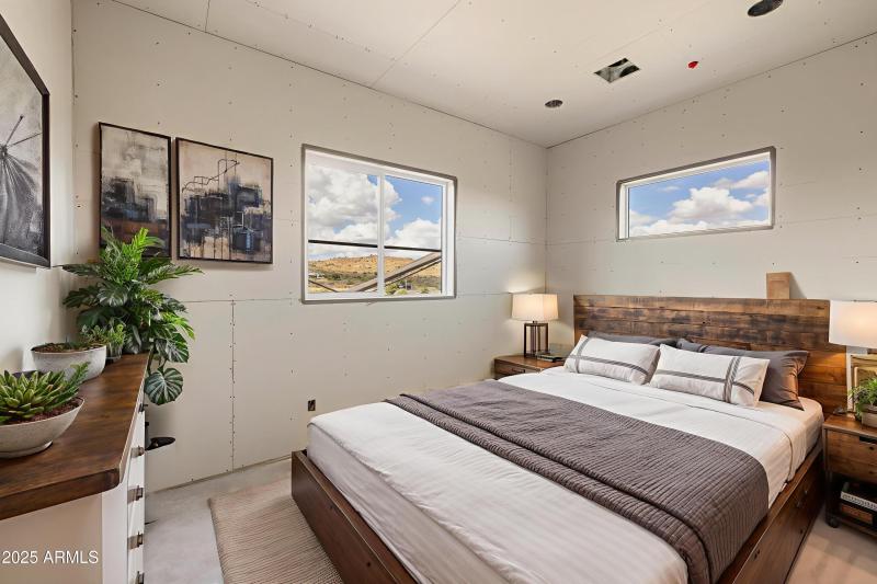 11-Bedroom-2 - Bedroom - Industrial - 23