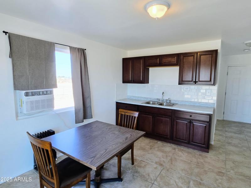 20250730_080837-VSCO