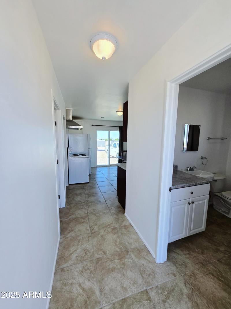 20250730_082219-VSCO