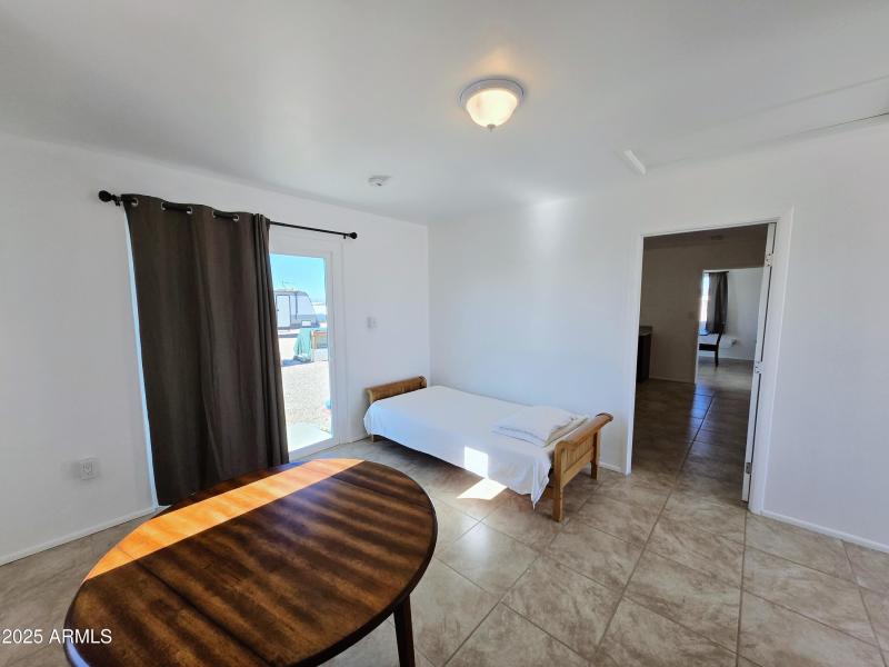 20250730_082834-VSCO