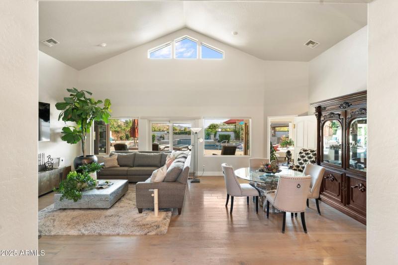 84-web-or-mls-DSC05342