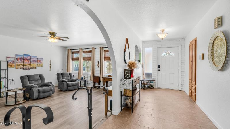 95 S Val Vista Rd (10)