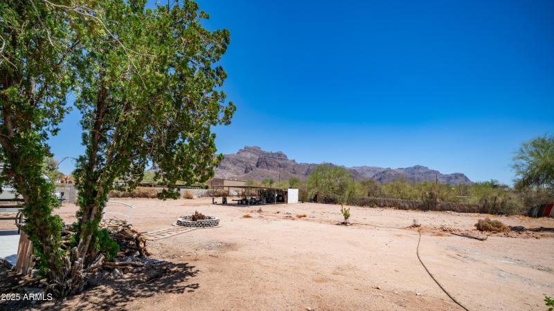 95 S Val Vista Rd Exterior Photos-7