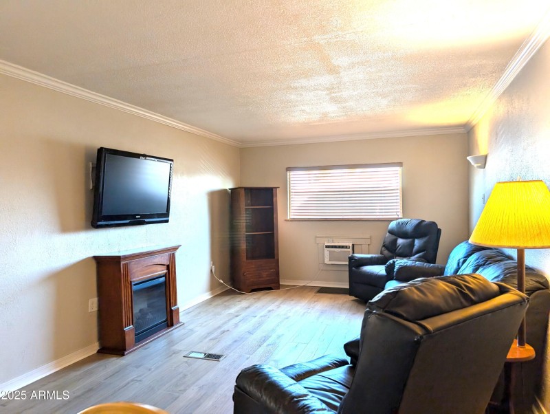 PXL_20250731_000243455