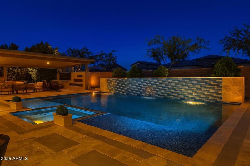 pool lighting