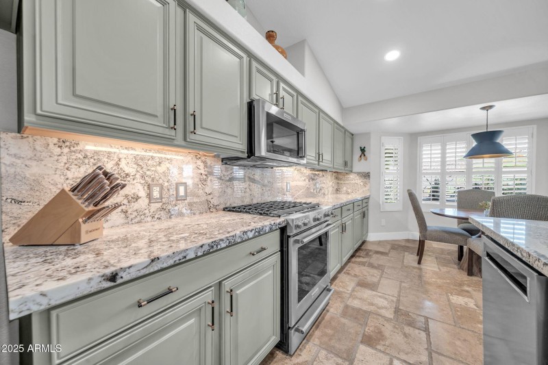 6941 W Monte Lindo-18