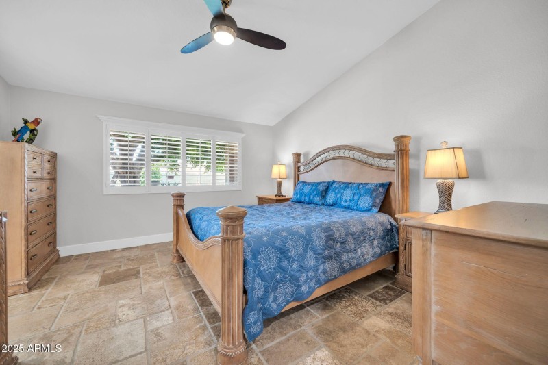 6941 W Monte Lindo-22