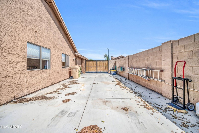 6941 W Monte Lindo-39