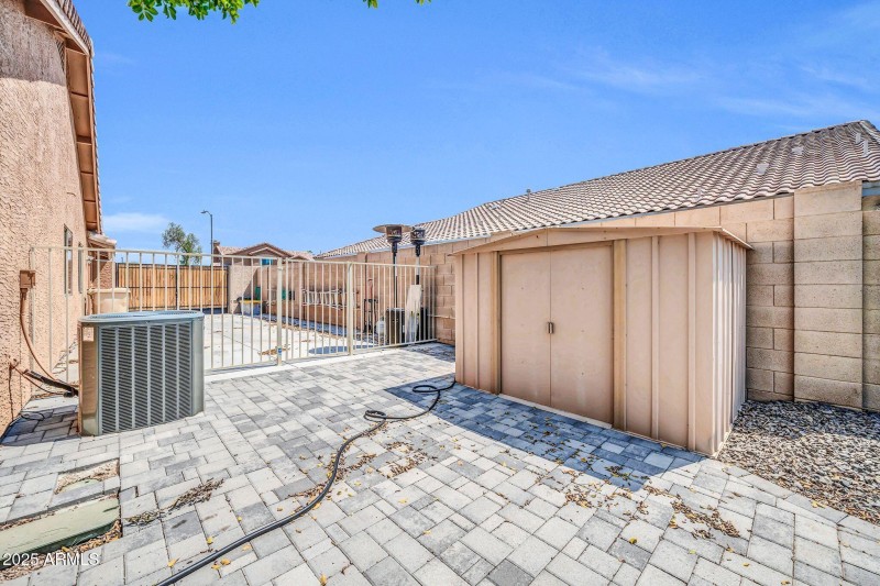 6941 W Monte Lindo-40