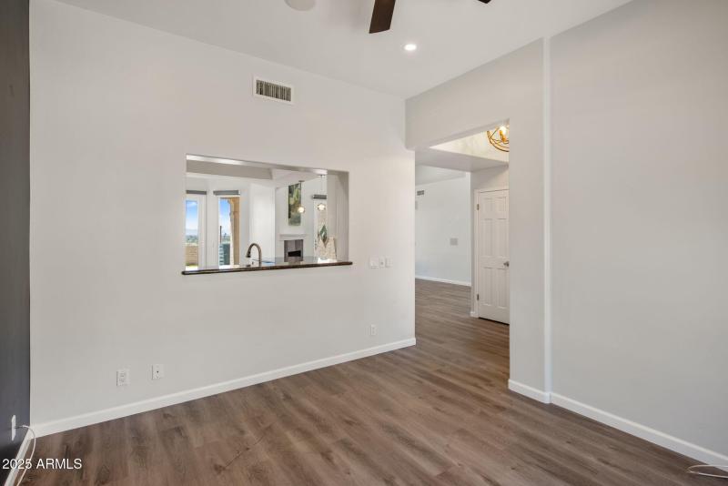 4-web-or-mls-D46A8560