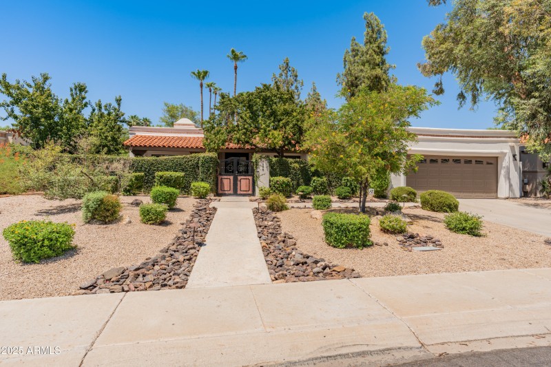 9688 E Cinnabar Ave in Scottsdale Ranch