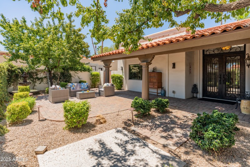 Fountain adds to the serene energy