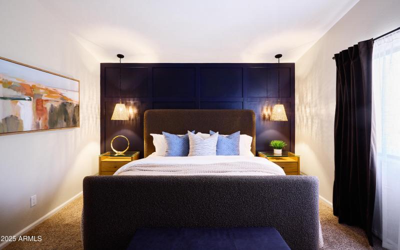 Primary Suite: King Size Bed