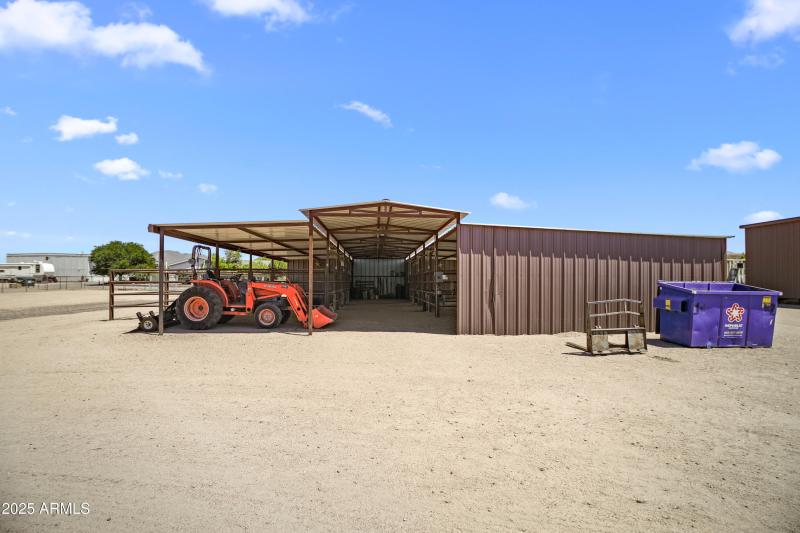 Mare Motel- 6 Stalls