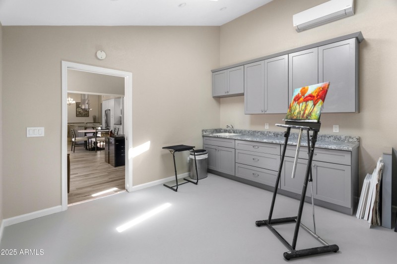 Flex room with it's own mini split