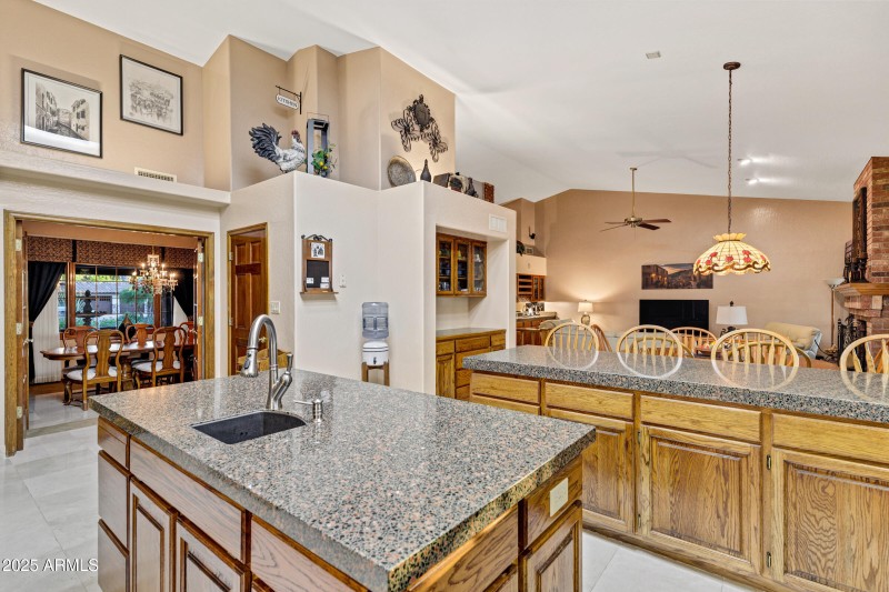 5224 W Misty Willow Ln-27