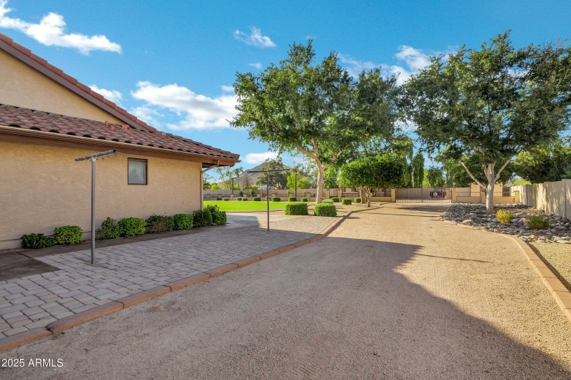 5224 W Misty Willow Ln-66