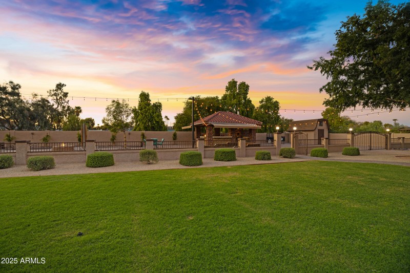 5224 W Misty Willow Ln-99