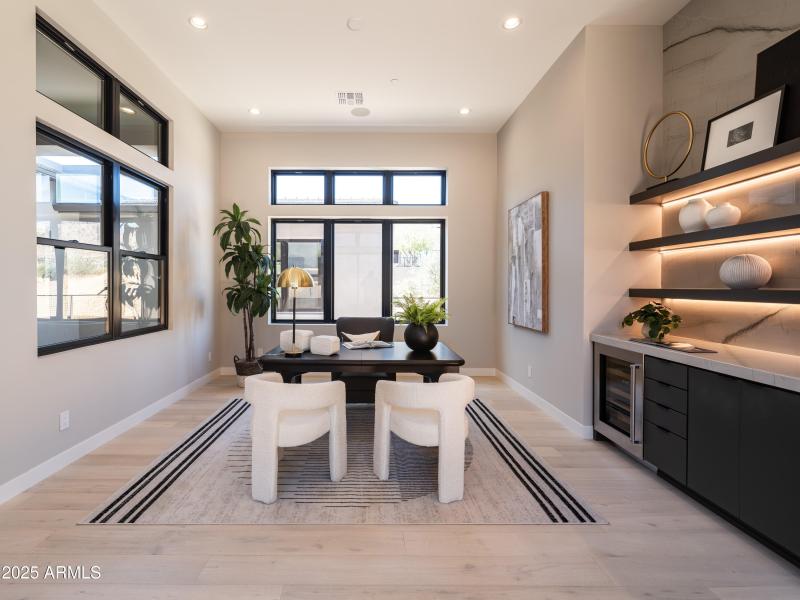 Sereno_Canyon_Homesite240_Office_8702MLS