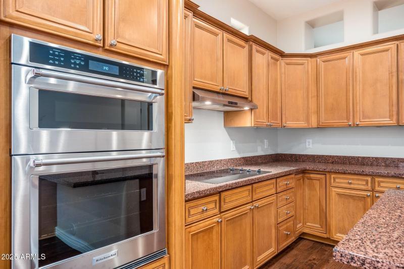 20526 N 94th Pl - 05