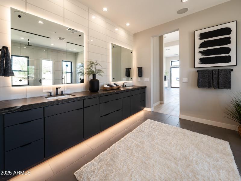 Sereno_Canyon_Homesite240_PrimaryBath_87