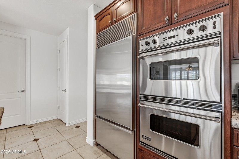 5312 N Sierra Hermosa