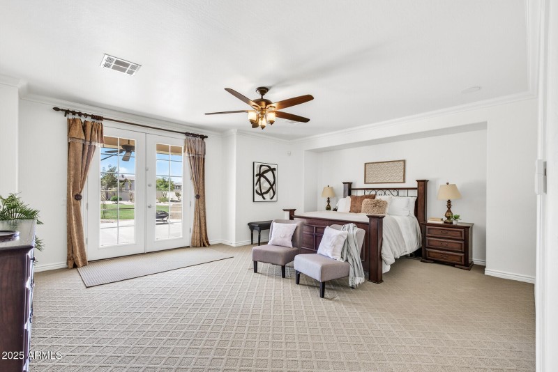 5312 N Sierra Hermosa