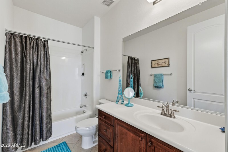 5312 N Sierra Hermosa