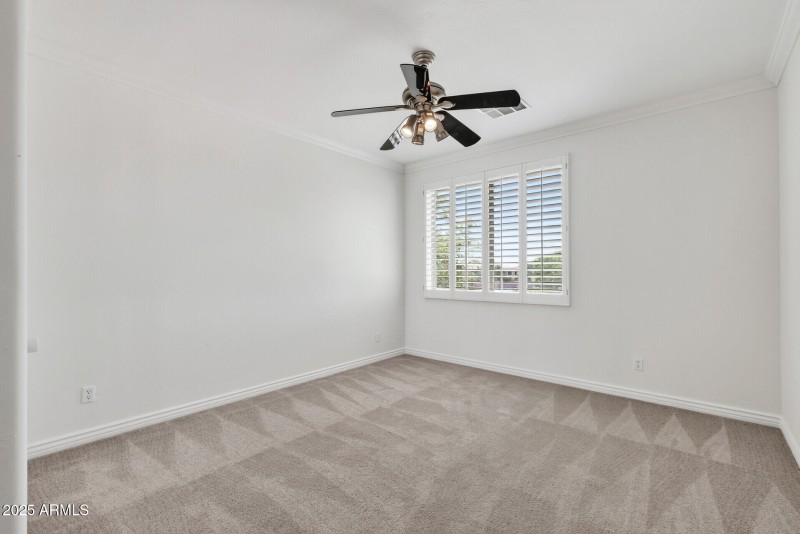 5312 N Sierra Hermosa