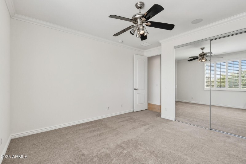 5312 N Sierra Hermosa