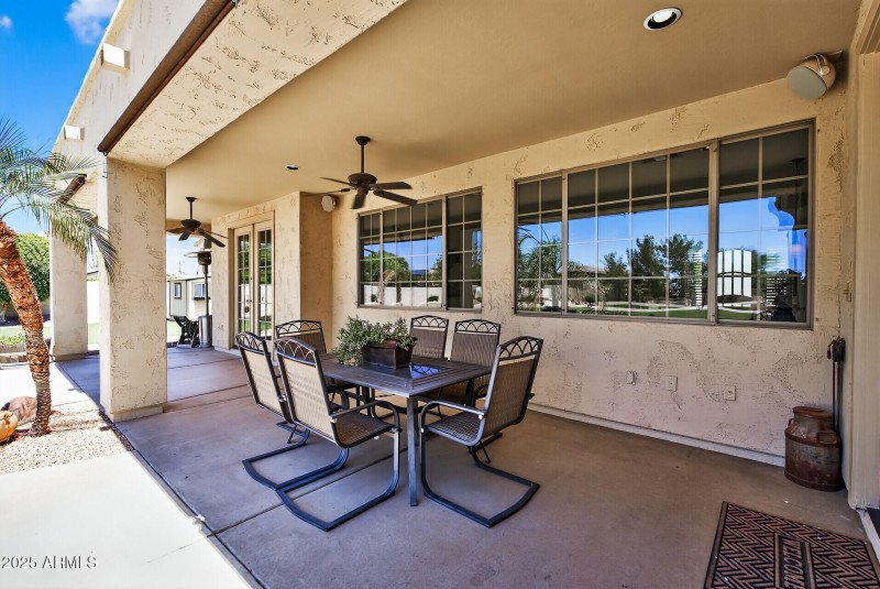 5312 N Sierra Hermosa