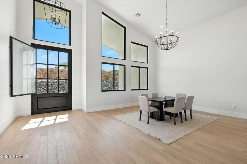 37-web-or-mls-South Veronica-37