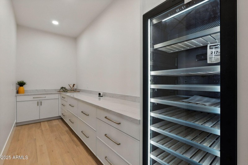 70-web-or-mls-South Veronica-70