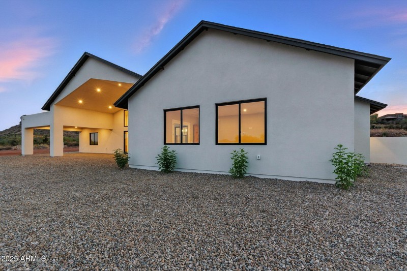 131-web-or-mls-South Veronica-131