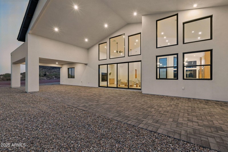 140-web-or-mls-South Veronica-140