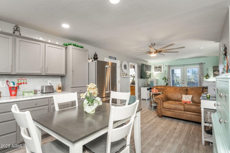 6-web-or-mls-29656-e-wagon-way