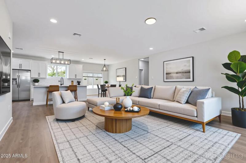 08 - Lincoln Virtual Staging