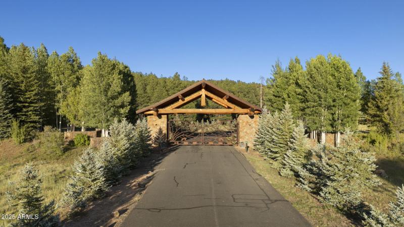 12-web-or-mls-DJI_20250723183313_0407_D