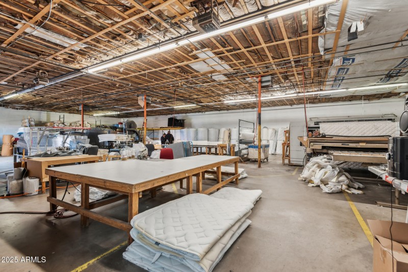 4132_N_38th_Dr_Phoenix_AZ_85019_warehous